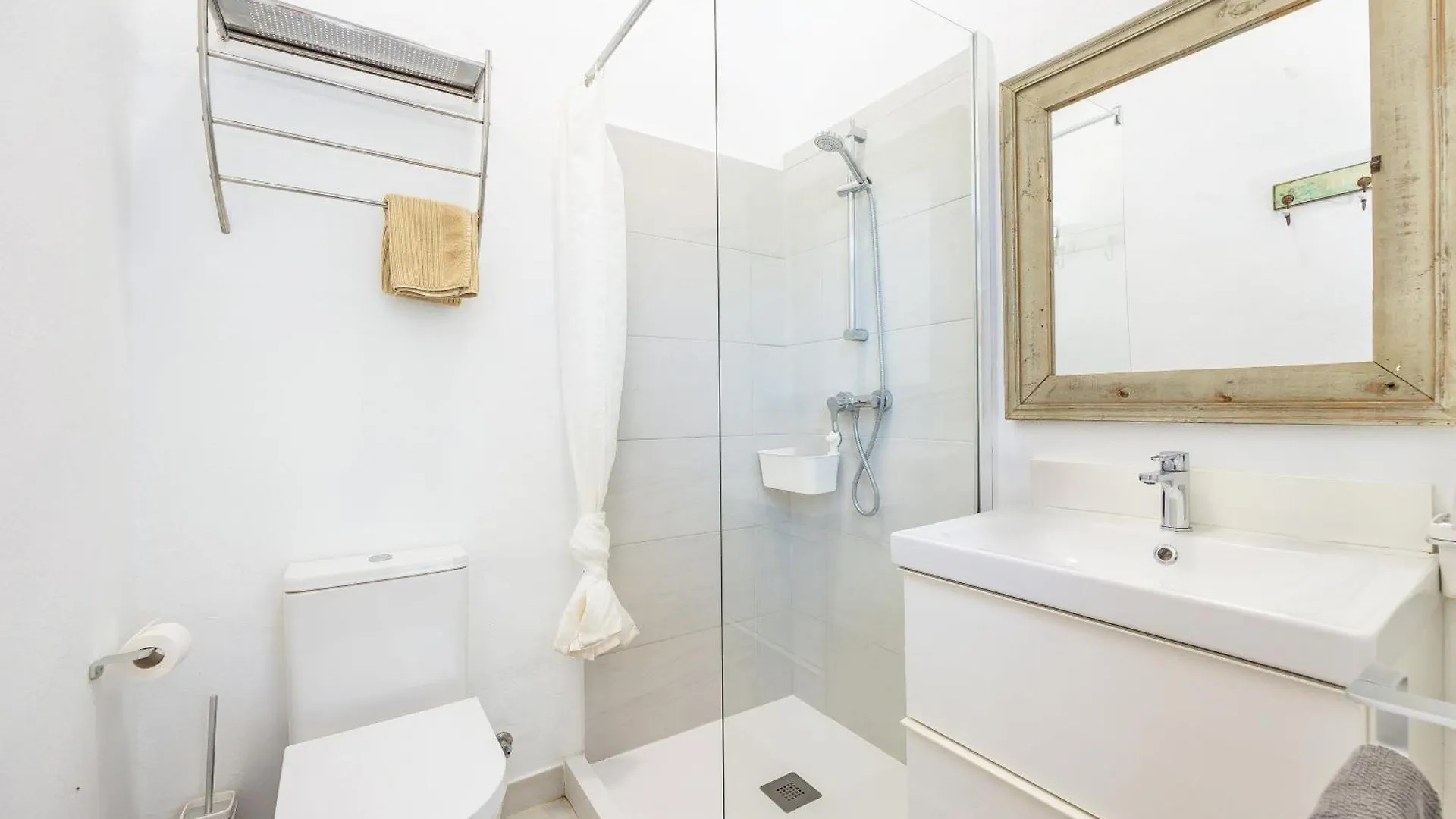 Poppy'S Beach House Colonia de Sant Jordi Feriehus